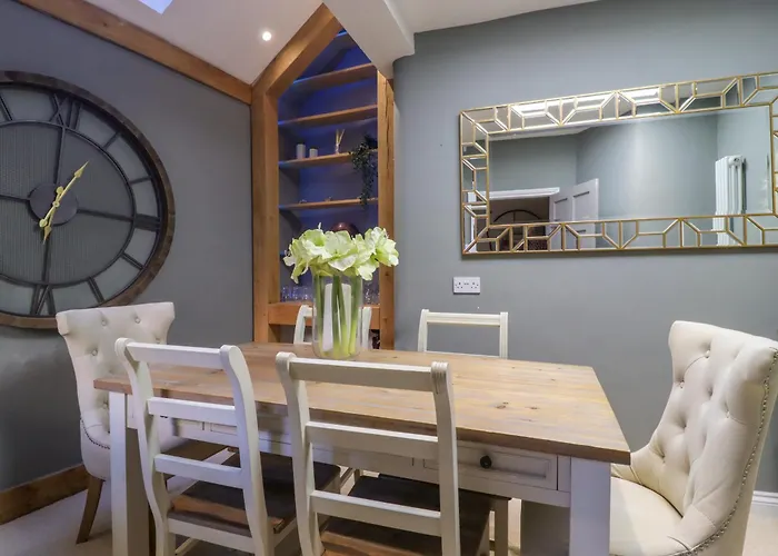 2 Castlegate Knaresborough