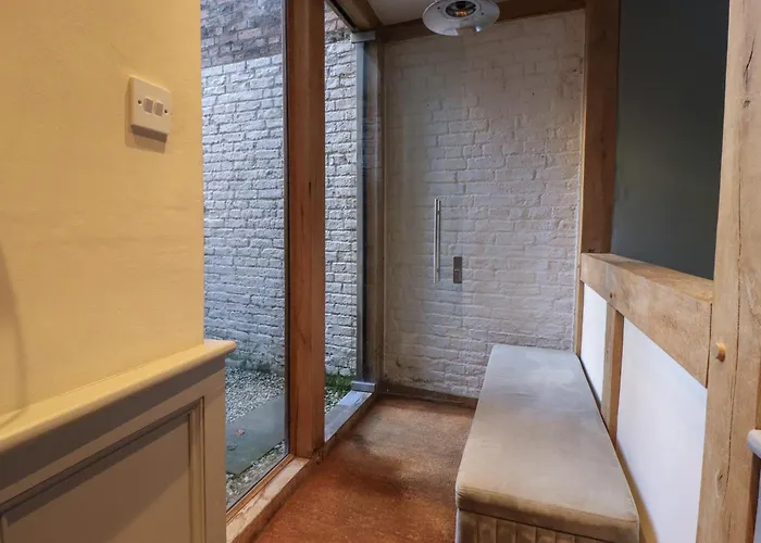 別荘 2 Castlegate *